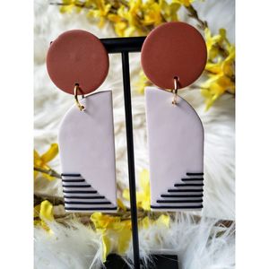Lightweight Resin Earrings Handcrafted with Durable Quality Trendy Design and Smooth Polish for Fashion Jewelry - Product Image 4