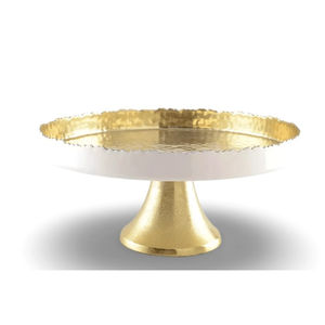 Support à gâteau en métal martelé doré au design fabuleux avec base noire pour les événements de mariage et la décoration de table de desserts - Product Image 2