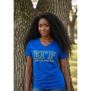 Camiseta de Lujo Personalizada para Mujer con Cuello en V, Manga Corta, Logotipo con Letras Griegas, Suave, Cómoda, Informal, Estilo Universitario - Product Image 2