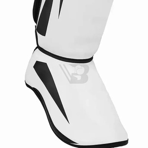 Protège-tibias de Muay Thai et de Kickboxing personnalisés à prix de gros pour l'entraînement MMA et le karaté - Product Image 5