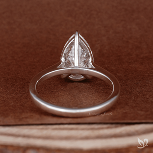 Anillo de Compromiso Solitario con Diamante Cultivado en Laboratorio de 3 Quilates, Corte Pera, Oro Blanco de 10k, Certificado IGI, Regalo de Lujo para Boda o Aniversario - Product Image 2