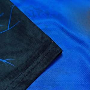 Maillot d'entraînement de football personnalisé à faible MOQ avec nom et numéro du joueur, 100 % polyester respirant, séchage rapide, sublimé, manches courtes - Product Image 4