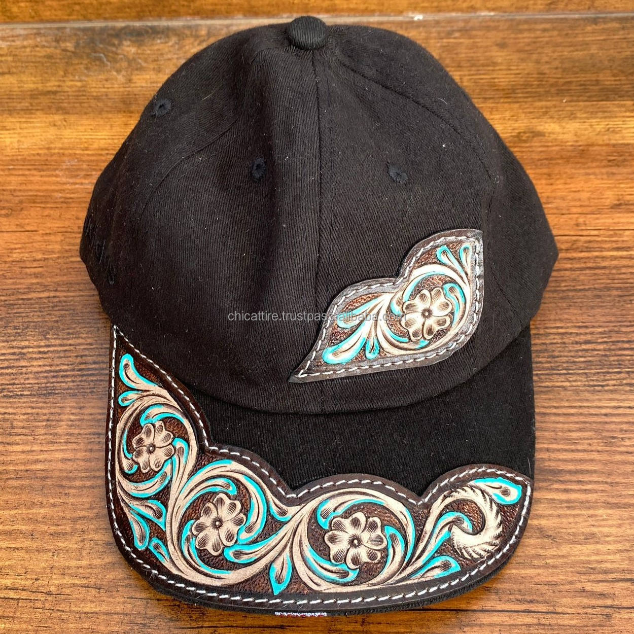 สีน้ำตาล