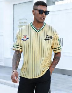 เสื้อเจอร์ซีย์ขนาดใหญ่สำหรับผู้ชายผู้หญิง Y2k เสื้อยืดกราฟิกคอวีแขนสั้นทรงหลวมแฟชั่นเสื้อสตรีทแวร์ - Product Image 2