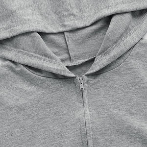 เสื้อครอปแขนยาวผู้หญิงคุณภาพสูง โลโก้สั่งทำได้ ผ้าฝ้ายระบายอากาศดี แฟชั่นเสื้อฮู้ดผู้หญิง MOQ ต่ำ - Product Image 2