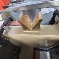 Ligne de production d'anodisation de l'aluminium, équipement d'anodisation de l'aluminium semi-automatique, machines de galvanoplastie métallique personnalisées