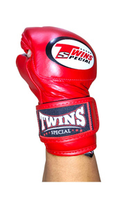 ถุงมือ MMA หนังแท้สีแดงคุณภาพระดับมืออาชีพแบบนิ้วครึ่ง ปิดด้วยเวลโคร สำหรับฝึกศิลปะการต่อสู้ 男女 ใช้ได้ - Product Image 5