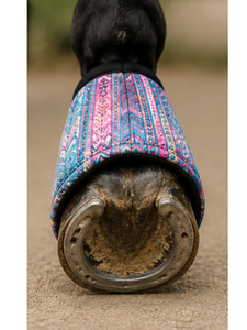 Botas de protección para cascos de caballo de algodón con patrón personalizado, duraderas, de compresión, silenciosas, con red para las orejas, amortiguadoras de impactos, para equitación - Product Image 3