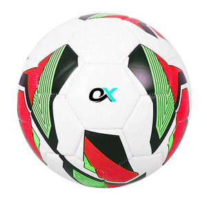 ลูกฟุตบอล PVC น้ำหนักเบาจาก Oxva Industries พร้อมโลโก้ที่ปรับแต่งได้ ผลิตจากวัสดุ TPU คุณภาพสูง เหมาะสำหรับการฝึกซ้อมและการแข่งขันของสโมสรกลางแจ้ง - Product Image 4