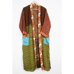Venta al por mayor y fabricación de kimonos de seda a bajo precio, ropa de baño, ropa de dormir, regalo para madres, damas de honor, tallas libres. - Product Image 6