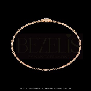Bracelet stationné avec diamants de laboratoire ronds sertis en clos, en or rose 14 carats, bijoux fins modernes - Product Image 4