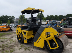 Ventas Industriales 2023: Rodillo Vibratorio Tándem de 8 Toneladas y 1500 mm con Doble Tambor para Asfalto - Product Image 2