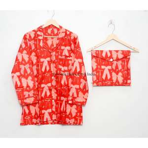 Hermoso conjunto de pijama de algodón con estampado de lazos, suave y ligero, para mujer, ideal para dormir en verano. - Product Image 2