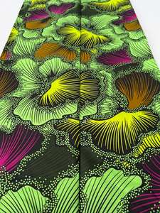 Tela de algodón encerado africano de Kenia 100 por ciento de algodón con colores vibrantes para ropa, vestidos, bolsos y proyectos de sastrería - Product Image 2