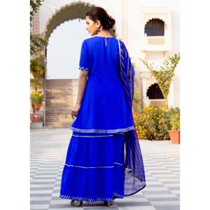 Ensemble kurta et jupe courte en tissu mousseline de soie Mukta taille XS, couleur bleu chaud - Product Image 1