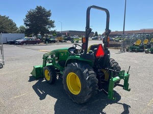 Tractor Compacto de Servicio Pesado 2025 3032E Z158946 de Alto Rendimiento, Suministro al por Mayor - Product Image 3