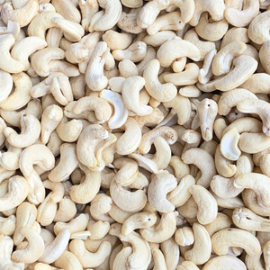 Offre Spéciale : Noix de cajou brutes WW180, WW240, WW320, LP, Noix de cajou du Vietnam, Emballage personnalisé disponible - Product Image 1