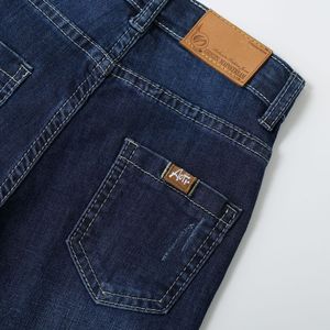 กางเกงยีนส์เด็กผู้ชายสไตล์ยุโรปสุดเท่ห์ ระบายอากาศได้ดี สวมใส่สบาย สีฟ้า คอลเลคชั่นใหม่ ฤดูใบไม้ผลิ/ฤดูร้อน - Product Image 5