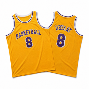 Ensemble d'uniformes de basketball personnalisés, 100% polyester mesh, maillot et short de basketball sublimés, OEM ODM, uniforme d'équipe de basketball - Product Image 5