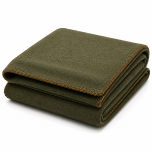 Couverture en laine vert olive, pure laine, personnalisable, matériau d'hiver, couverture d'urgence pour les réfugiés et les prisons - Product Image 1