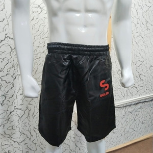 Shorts de course pour hommes personnalisés avec logo, noirs, à séchage rapide, légers, pour la gym, l'entraînement et le sport – Vente en gros - Product Image 4