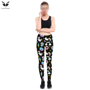 Leggings Deportivos de Cintura Ancha con Estampado Floral y de Calaveras para Mujer, Transpirables, de Primera Calidad, Hechos en Pakistán, del Mejor Proveedor - Product Image 3