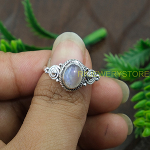 Anillo de piedra lunar arcoíris natural, plata de ley 925, hecho a mano, estilo vintage bohemio, anillo llamativo para mujer, joyería de piedras preciosas al por mayor. - Product Image 3
