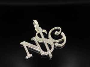 Pendentif ange personnalisé The Ice Legacy avec cristaux CZ chromés, en argent tibétain et acier inoxydable, style hip-hop, bijoux unisexes tendance - Product Image 1
