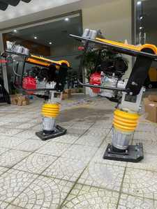 Compacteur à béton HGP 70 kg, moteur essence 4 temps 6,5 CV, plaque 280x300 mm, haute efficacité opérationnelle, 70 Nm - Product Image 3