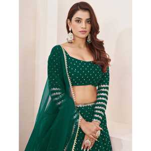 Charmant ensemble Lehenga Choli en Georgette verte avec Dupatta orné de paillettes séduisantes - Product Image 5