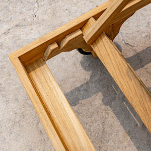 Chaise longue inclinable en teck de qualité supérieure avec coussin – Chaise longue de piscine extérieure pour villa et club de plage - Product Image 4