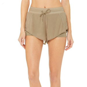 Shorts Deportivos de Cintura Media sin Costuras para Mujer, Transpirables, de Secado Rápido, Antiarrugas, Elásticos en 4 Direcciones, Tallas Grandes, con Logotipo OEM 100% - Product Image 1