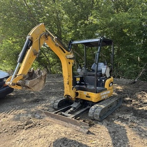 Excavatrice sur chenilles puissante d'occasion Cat 305.5E2, mini-machine compacte avec système hydraulique fiable pour le travail quotidien - Product Image 2