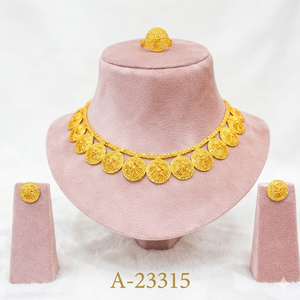 ชุดเครื่องประดับอินเดียสุดฮิตจาก MOLL JEWELLERS ชุบทอง 24K แท้ รับรองโดยผู้เชี่ยวชาญ  ประกอบด้วยสร้อยคอและต่างหูรูปดอกไม้ สำหรับผู้หญิง เหมาะสำหรับงานหมั้น - Product Image 1