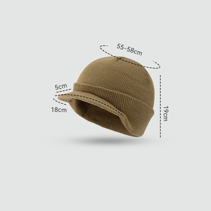 Gorro de Punto Negro Personalizable con Visera, Estilo Urbano, Ecológico y Duradero, Unisex, para Invierno - Product Image 4
