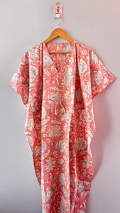 Robe maxi kaftan en coton à imprimé floral rose pour femmes, style bohème, col en V, manches courtes, robe d'été décontractée - Product Image 4