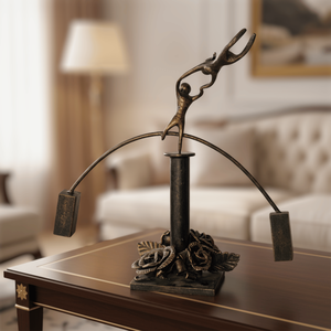 Escultura Decorativa de Hierro Forjado con Diseño de Bailarina, Arte en Hierro Forjado, Decoración Elegante para el Hogar u Oficina, Regalo Moderno de Metal - Product Image 3