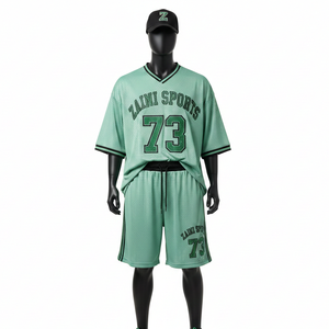 ชุดเซ็ตเสื้อเจอร์ซีย์และกางเกงขาสั้นผู้ชาย ผ้าโพลีเอสเตอร์ตาข่ายระบายอากาศอย่างดี สีเขียวมิ้นท์ แต่งขอบสีดำ แถบข้างพิมพ์ลายโลโก้ - Product Image 6