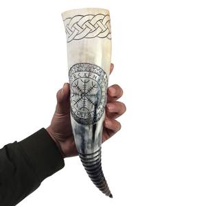 Corne à boire viking artisanale, style antique durable, corne naturelle de buffle, tasse à bière, cadeau, taille personnalisable, support inclus - Product Image 4