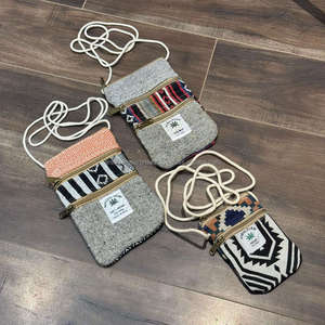 Elegante Bolso Bandolera de Yute para Mujer, Hecho a Mano, Ecológico, con Diseño Moderno - Product Image 5