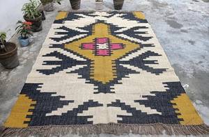 Alfombra Kilim Moderna Ecológica Hecha a Mano por Krafterscustom, Diseño Abstracto, Lana, Tufted a Mano, Pelo Medio, Rectangular, para el Hogar, con Base de Látex - Product Image 4
