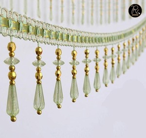Ruban de dentelle perlée fait main pas cher en gros avec franges en tissu à pampilles et perles unilatérales pour vêtements et robes - Product Image 6