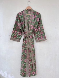 Bata Kimono de Algodón 100% Tejido con Estampado Digital de Dibujos Animados para Mujer, Camisón de Verano Hecho a Mano ODM con Cuello en V, Cintura Elástica y Largo Completo Suave - Product Image 4