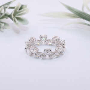 Anillo de Eternidad de Oro Blanco Sólido con Diamantes Cultivados en Laboratorio en Forma de Marquise y Oval, Anillo de Boda Apilable de Múltiples Formas, Joyería Fina para Regalo - Product Image 3