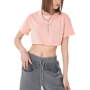 T-shirt court à manches courtes élégant et incontournable pour l'été 2026, en 100 % coton, coupe ajustée pour femme, personnalisable - Product Image 2