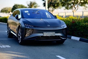 Hi P Hi X SUV Eléctrico con Batería de Litio, Tracción Delantera, Neumáticos R21, Asientos de Cuero, Cámara 360° - Nuevo - Product Image 3