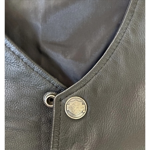 Gilet de motard en cuir véritable pour homme, gilet de moto personnalisé, gilet vintage sans manches pour club avec patchs et laçage latéral - Product Image 5
