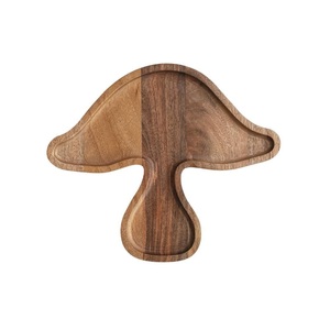 Plateau alimentaire en bois artisanal, planche de service polyvalente pour pizzas, pâtisseries, fromages, fruits, noix, desserts et réunions de famille - Product Image 3