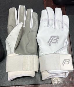 BULKBEAR Black And Gold Leather Batting Gloves Ambidextrous <b>Hook</b> And Loop Closure Durable Training Gloves Unisex Adults - Product Image 4
