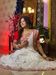 Traditional Indian Georgette Saree <b>Red</b> Embroidered Border White <b>Blouse</b> Wedding Party Wear Women's Bridal Outfit Floor Length - Product Image 1